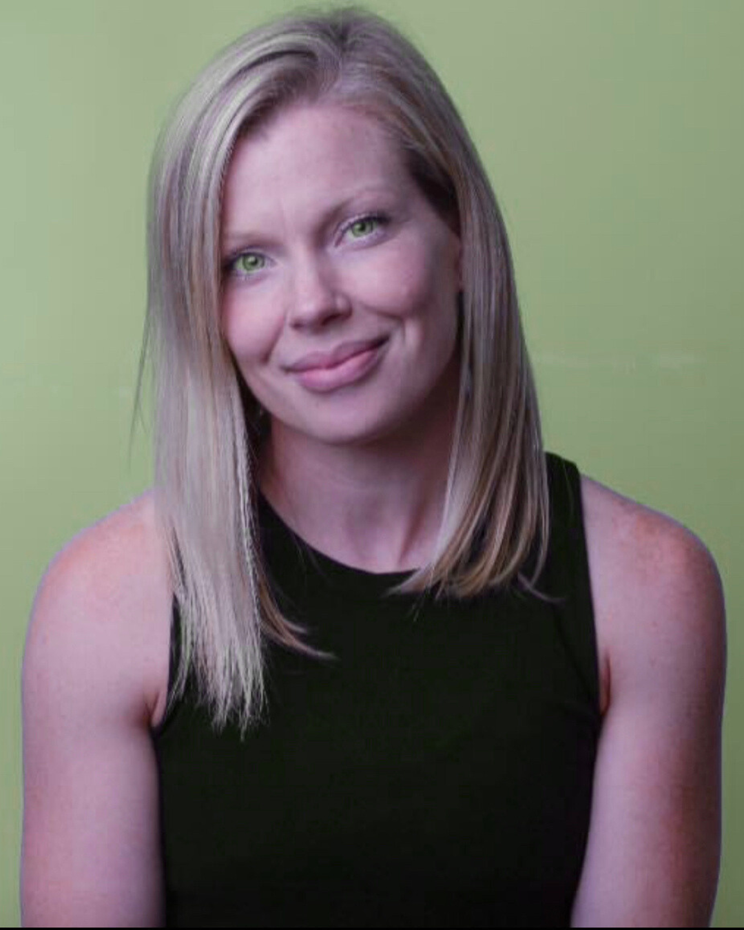 Erin Thompson Psychotherapist in Kingston Ontario Canada.  Focusing on  I'm a dynamic therapist who works with adolescents and adults ages 16+. My focus in therapy includes work on anxiety, depression, stress, self-harm, suicidal ideation, eating disorders, bullying, parenting, weight problems, sleep problems, self-esteem, identity, relationship problems, life transitions, loneliness, grief, lifestyle change, trauma informed therapy, and Accelerated Resolution Therapy (Processing with rapid eye movement). I take an integrative intervention approach to your therapeutic journey, as every person's needs are unique! I strive to see the world through your window, gain an understanding of your goals, and then collaborate with you to get the most out of your time in therapy.   As a Certified Exercise Physiologist, I'm also happy to include pain reduction and lifestyle suggestions to encompass a holistic approach into your plan if desired.